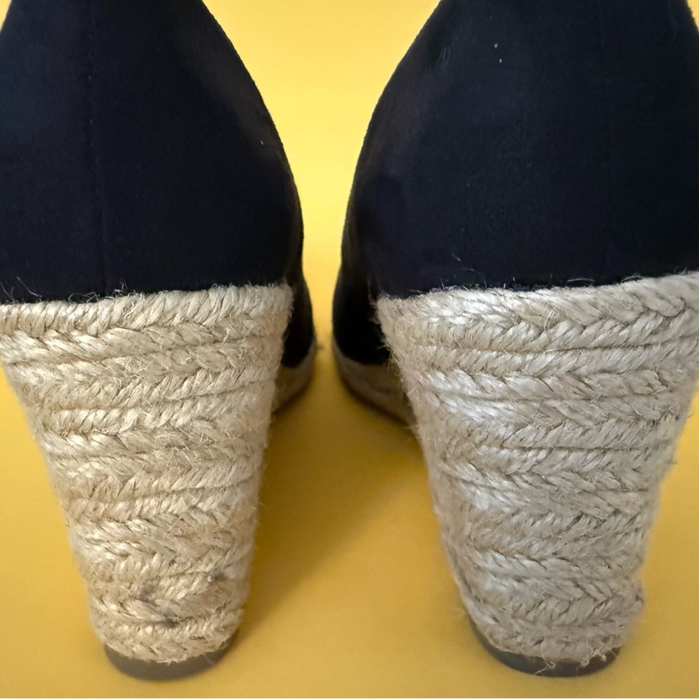 Cityclassified Black Espadrille Wedges - Picture 7 of 8